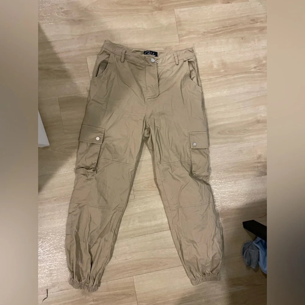 Babyboo cargo pants size 10 - Picture 1 of 3
